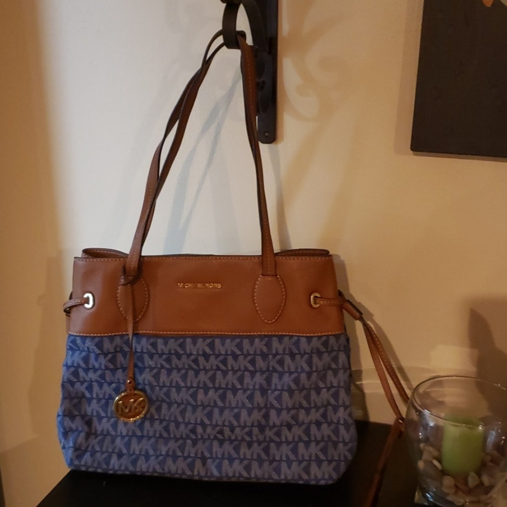 MK Purse
